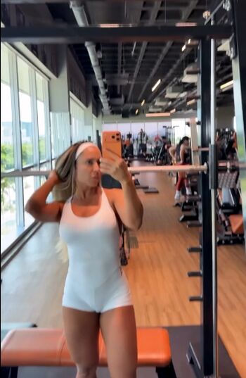 Full leaked Mulher melao page private photo