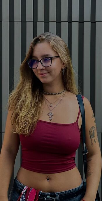 Full leaked Munariih private photo
