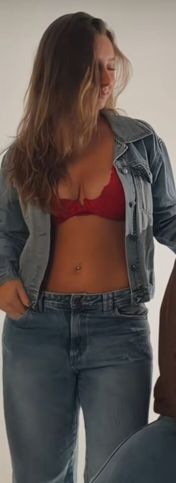 Full leaked Munariih private photo