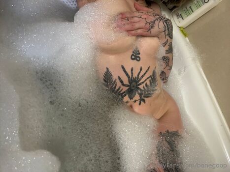Full leaked Mushbugs private photo
