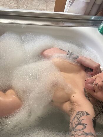 Full leaked Mushbugs private photo