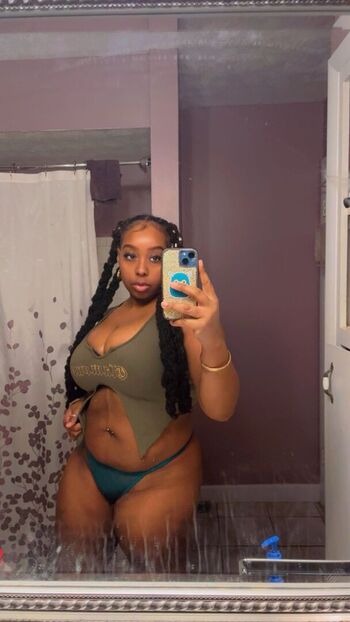 Full leaked Muvasamxo private photo