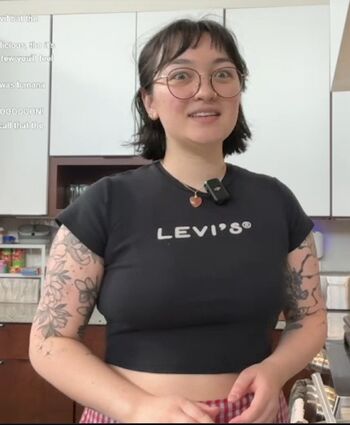 Full leaked Mxmtoon private photo
