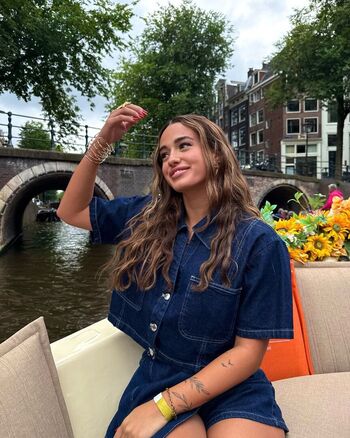 Full leaked Mya azzopardi private photo