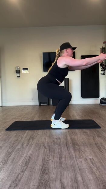Mya Lesnar