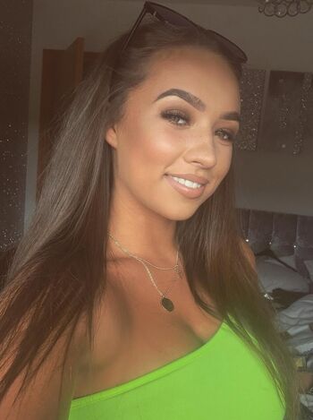 Full leaked Mya linklater private photo