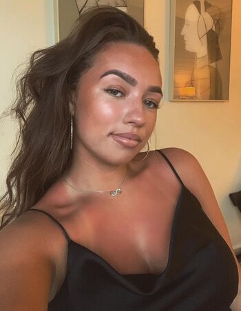 Full leaked Mya linklater private photo