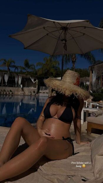 Full leaked Mya mills private photo