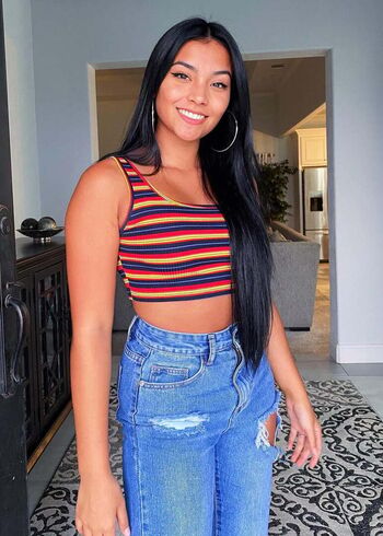 Full leaked Myamontoya private photo