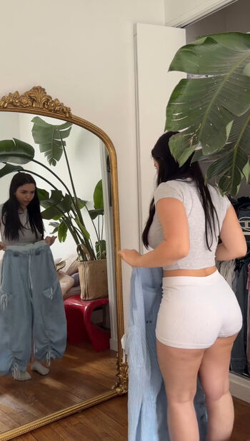 Full leaked Myla rnd private photo