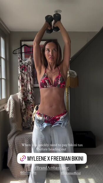 Full leaked Myleene klass private photo