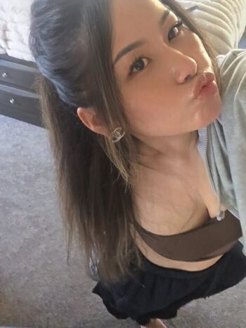 Full leaked Mylong vang private photo