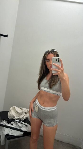 Full leaked Nadia amine private photo