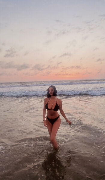 Full leaked Nadiasultanx page private photo