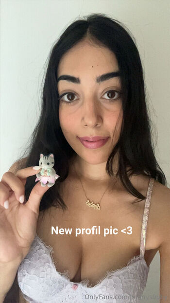 nadiasultanx