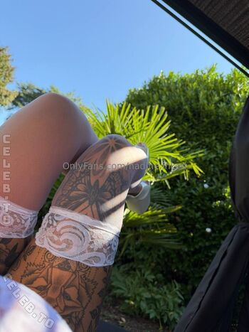 Full leaked Nadine inked private photo