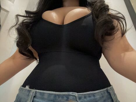 Full leaked Naiix private photo