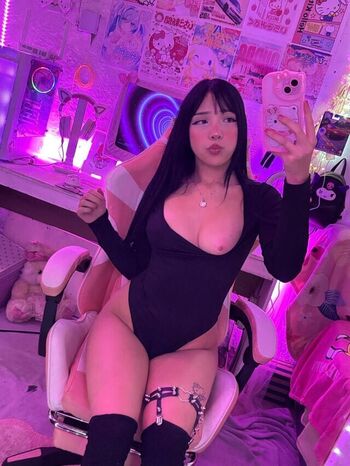 Full leaked Naikitty private photo