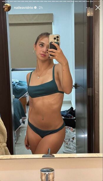 Full leaked Naileavidrio private photo