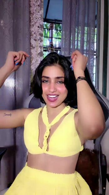 Full leaked Naina private photo