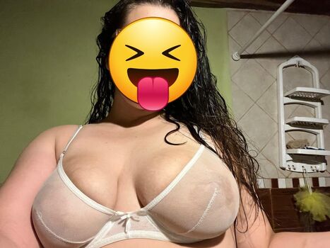 Full leaked Naira private photo