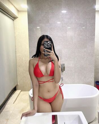 Full leaked Nanashiiiiee page private photo