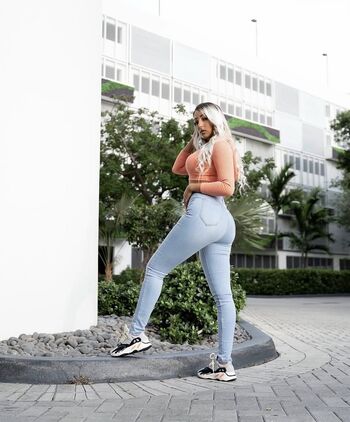 Full leaked Nancyay private photo