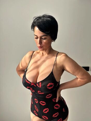 Full leaked Nanda reyes private photo