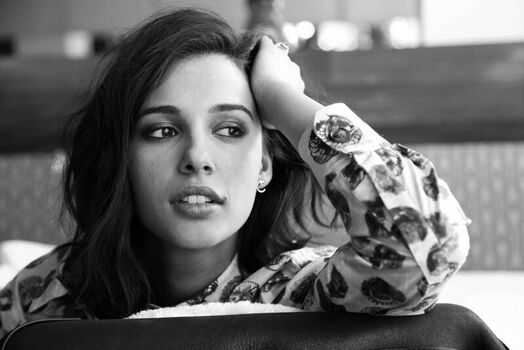 Full leaked Naomi scott private photo