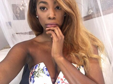 Full leaked Naomi simone private photo