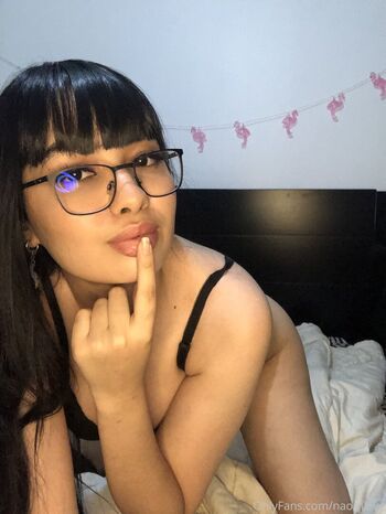 Full leaked Naomieve private photo