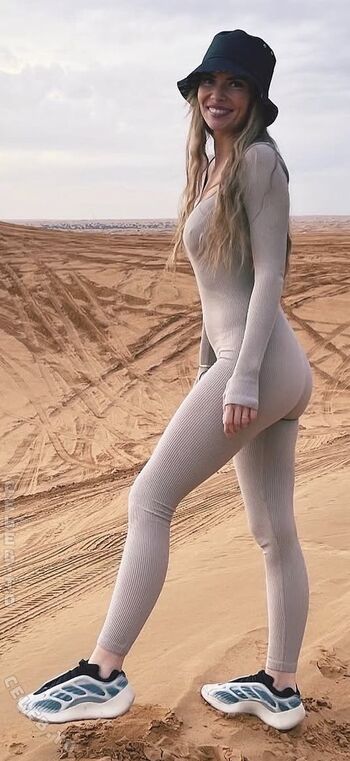 Full leaked Naomiiis private photo