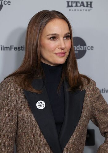 Natalie Portman - Simp Chat