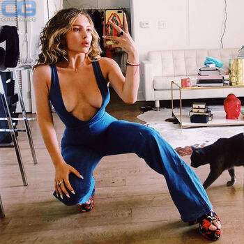 Full leaked Nathalie paris private photo