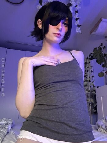 Full leaked Natsuku private photo