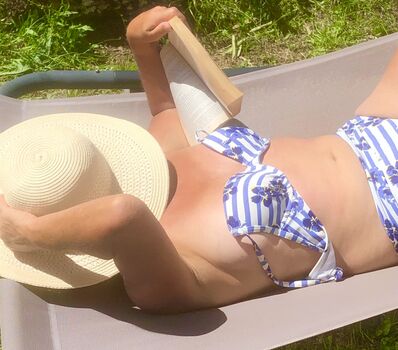Full leaked Natural mature private photo
