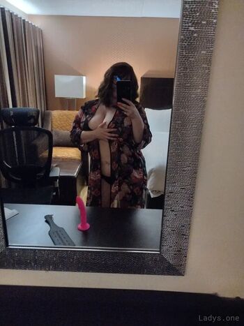Full leaked Naughtynina private photo
