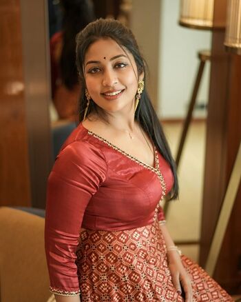 Full leaked Navya nair private photo