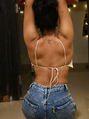 Full leaked Navya shetty private photo