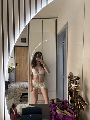 Full leaked Naya dickson private photo