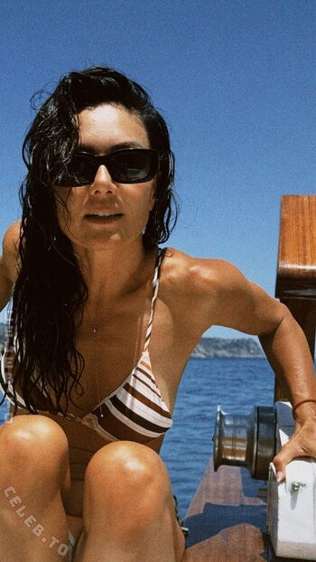 Full leaked Nazan eckes private photo