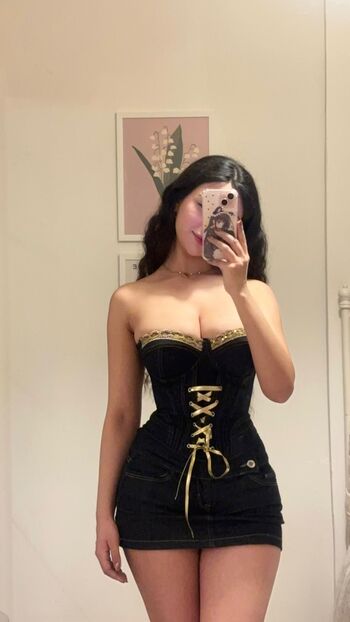Full leaked Nazks private photo