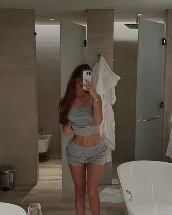 Full leaked Nea lissa private photo