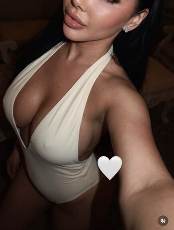 Full leaked Neaasrv private photo