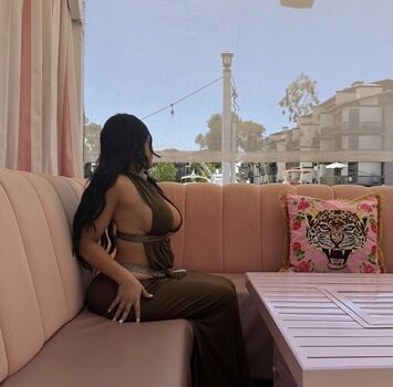 Full leaked Neaasrv private photo
