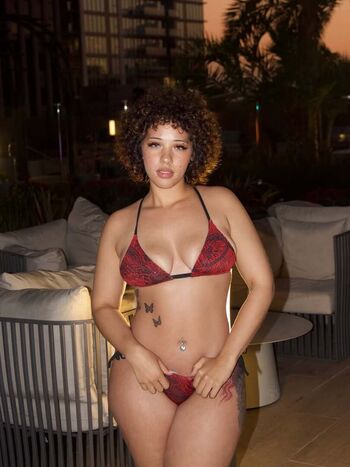 Full leaked Nebulah private photo