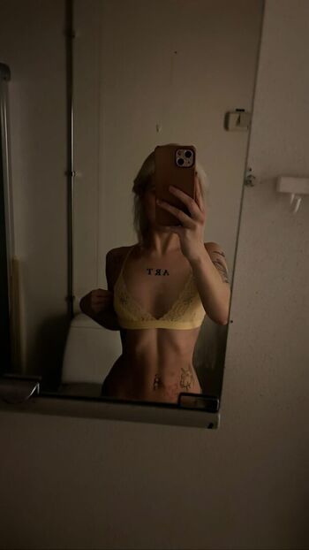 Full leaked Neea kuosmanen private photo