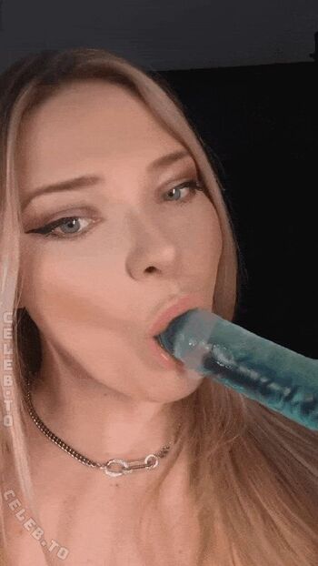 Full leaked Neeviliciouz private photo