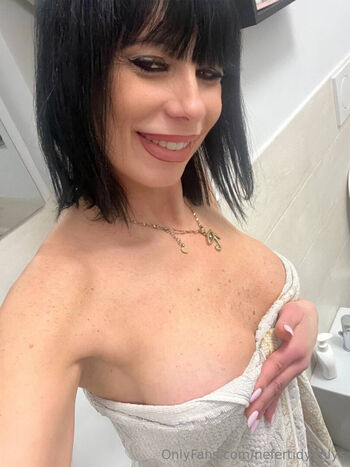 Full leaked Nefertidy page private photo