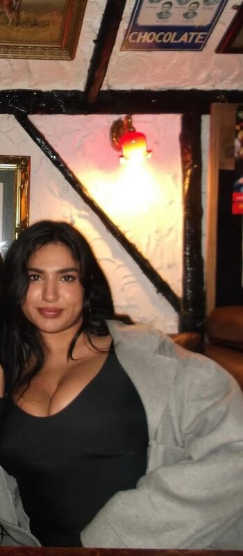 Full leaked Neha private photo